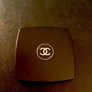 Chanel  eye shadow quad